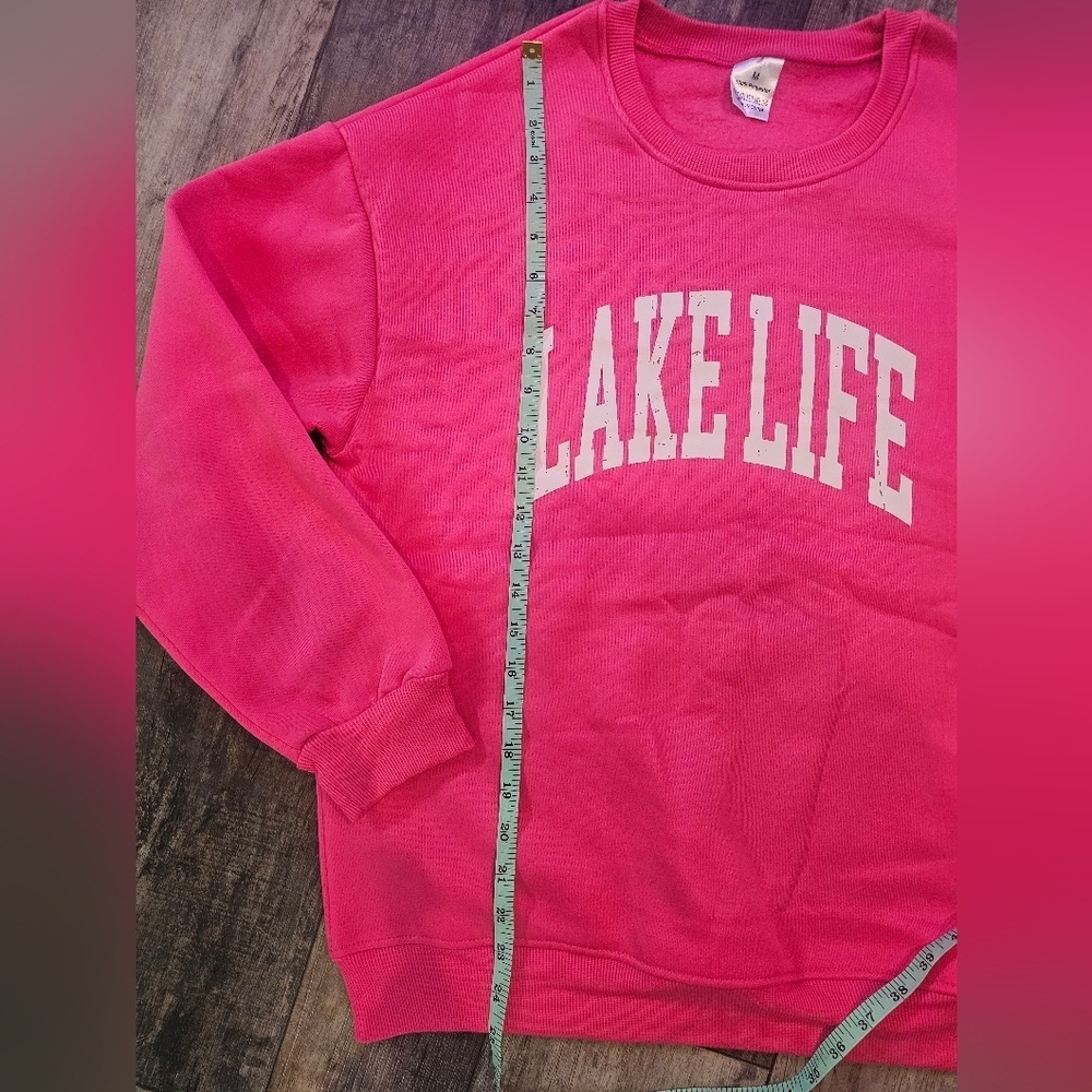 New! Lake Life Pink Soft Sweatshirt Medium - Picture 5 of 6